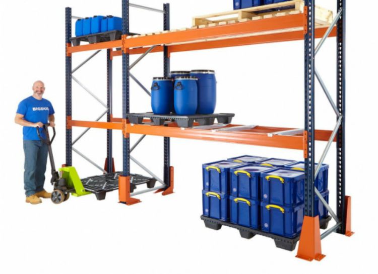 Pallet nhựa ứng dụng trong kho